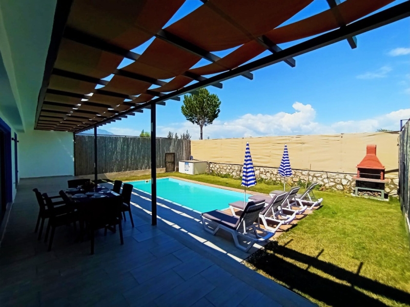 Villa Safiri